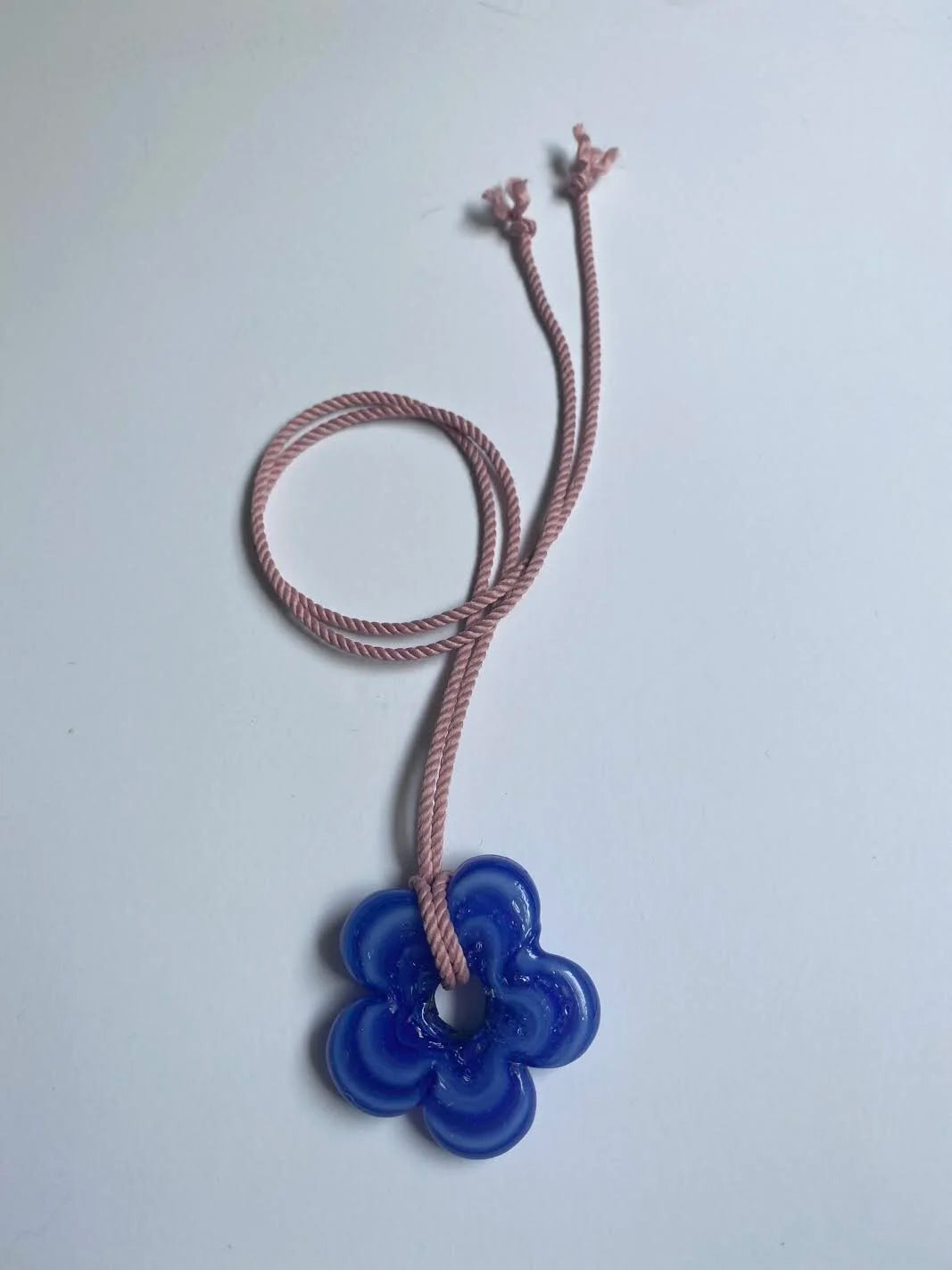 Bigger Flower Pendant - Wavy Blue/Pink