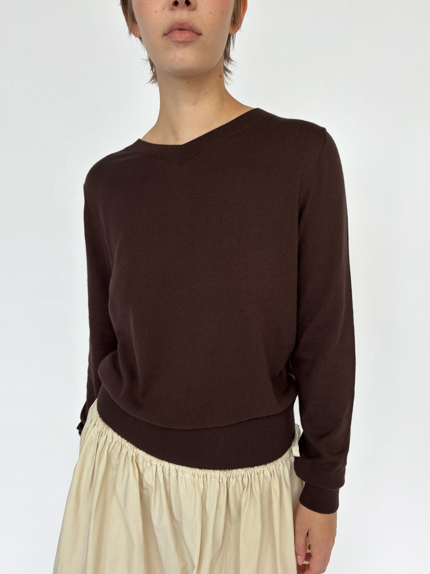 V Sweater - Chocolate