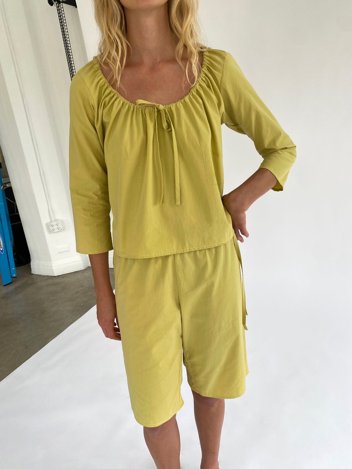 Scoop Top - Yellow
